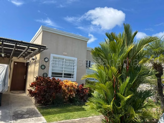 Venta Casa Coronado - YD