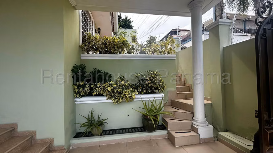 Venta de Casa multinivel Dos Mares - Imagen 4