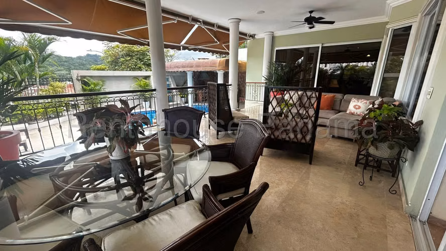 Venta de Casa multinivel Dos Mares - Imagen 8