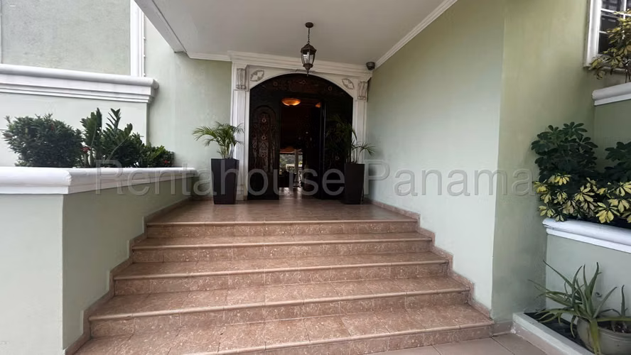 Venta de Casa multinivel Dos Mares - Imagen 3