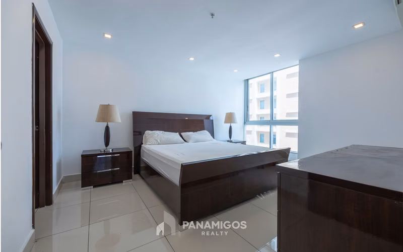 Venta apartamento de 2 habitacion en Avenida Balboa  - Imagen 2