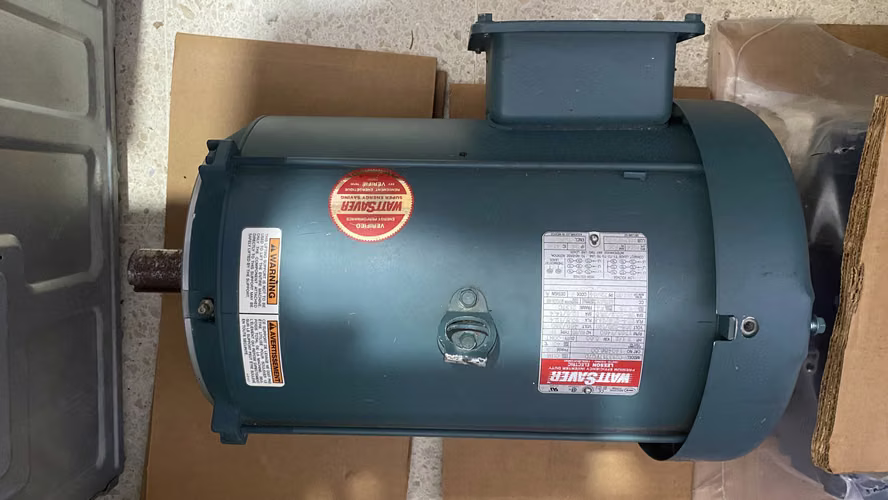 Motor Industrial 7.5 HP 3 Fases 230/460V NUEVO / LEESON  / NEGOCIABLE