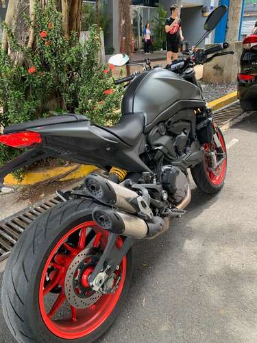 Ducati Monster 937 – Año 2021