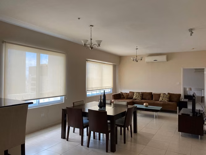 Bonito Apartamento PH Vista del Mar Avenida Balboa Bella Vista  - Amoblado - Imagen 6