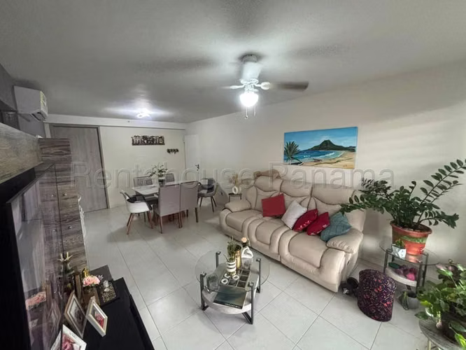 J2290GRR Venta de Apartamento en Versalles 