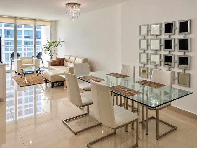 ALQUILER APARTAMENTO AVENIDA BALBOA COMPLETAMENTE AMOBLADO LISTO 1 NOVIEMBRE VV