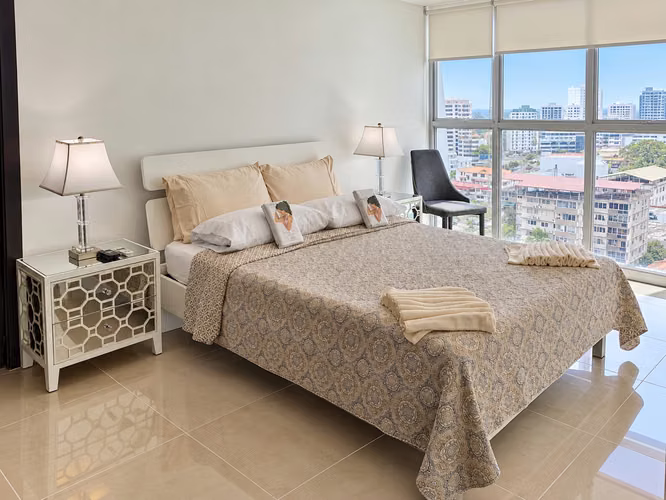 ALQUILER APARTAMENTO AVENIDA BALBOA COMPLETAMENTE AMOBLADO LISTO 1 NOVIEMBRE VV