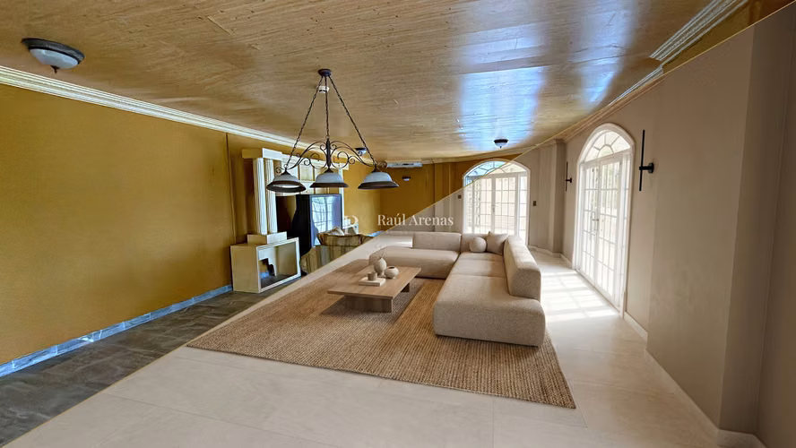 Chalet 5 Recámaras en Venta en Club de Golf, Comunidad Cerrada - Imagen 13