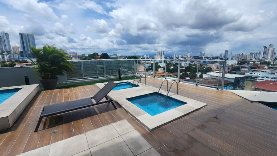 Melissa Foster Luxury Vende Apartamento en PH Vivendi Green, Edison Park | MFR2148