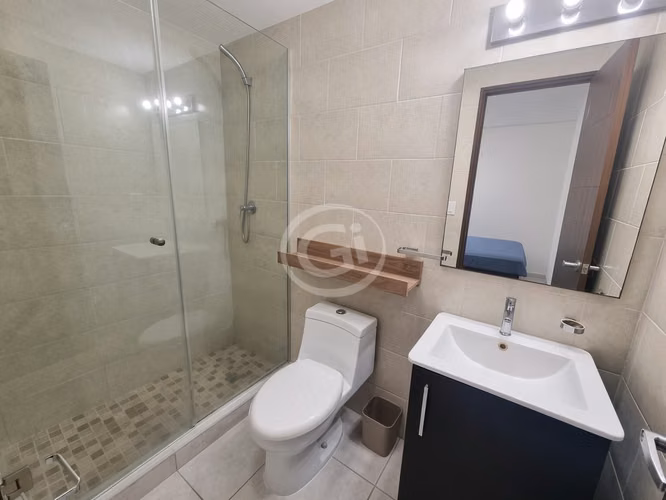 Alquiler Apartamento Bay View Amoblado Vista al Mar - Imagen 11