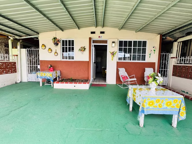 SE VENDE CASA EN VISTA ALEGRE ARRAIJAN - Imagen 1