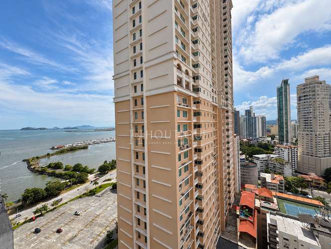 Alquiler de Apartamento en Av. Balboa – PH Villa del Mar