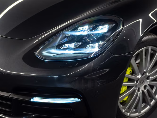 Porsche Panamera 4 E-Hybrid P15593 - Imagen 11