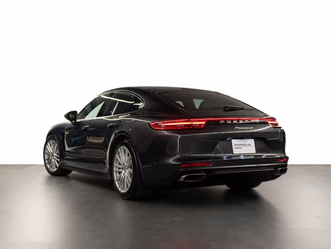 Porsche Panamera 4 E-Hybrid P15593 - Imagen 4