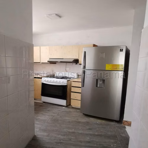 SE VENDE APARTAMENTO EN BETANIA DPA27-2304