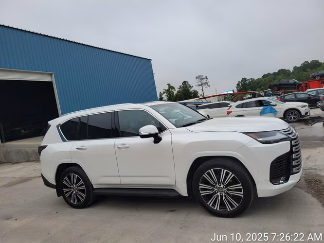 Lexus LX 700h iForce Max año 2025 Nuevo