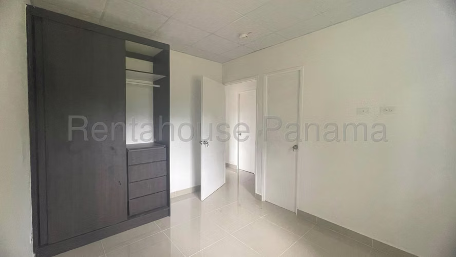 VENTA DE CASA EN CHORRERA DDB26-8076