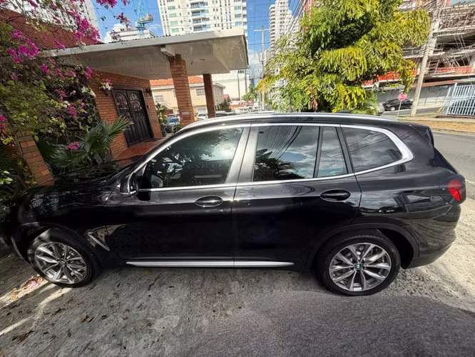 BMW X3 sDrive20i 2024 EXCELENTE CONDICIONES  - Imagen 3