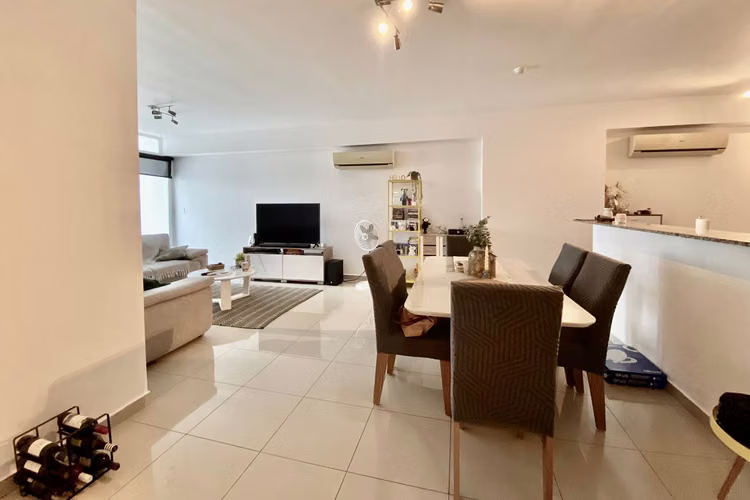 OPORTUNIDAD - Venta Apartamento PH Premium Tower - Imagen 5