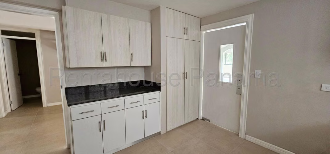 VENTA DE CASA EN DOS MARES - Imagen 3