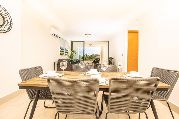 Alquiler / Venta de Apartamento de Playa – Ocean Residences & Condos, Casamar / Beachfront Apartment for Rent / Sale – O - Imagen 4