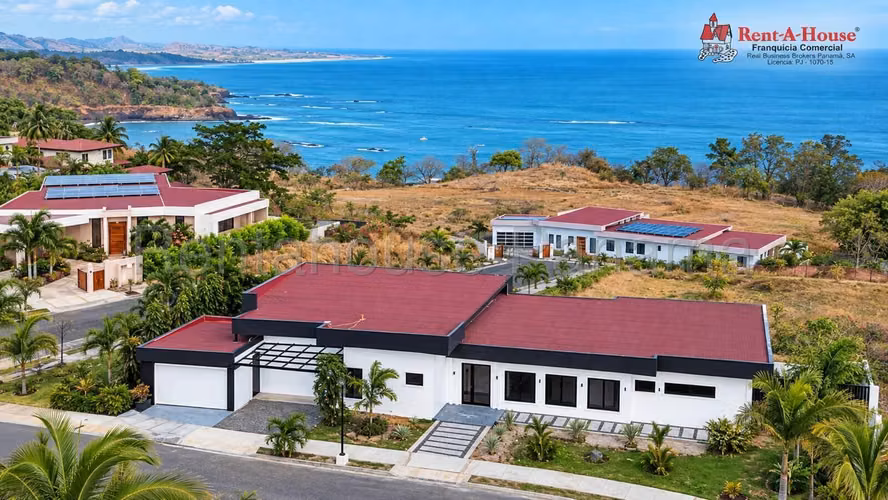 VENTA DE CASA EN HERMITAGE HILLS LAS TABLAS
