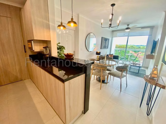 VENTA DE APARTAMENTO EN ALBROOK POINT ALBROOK