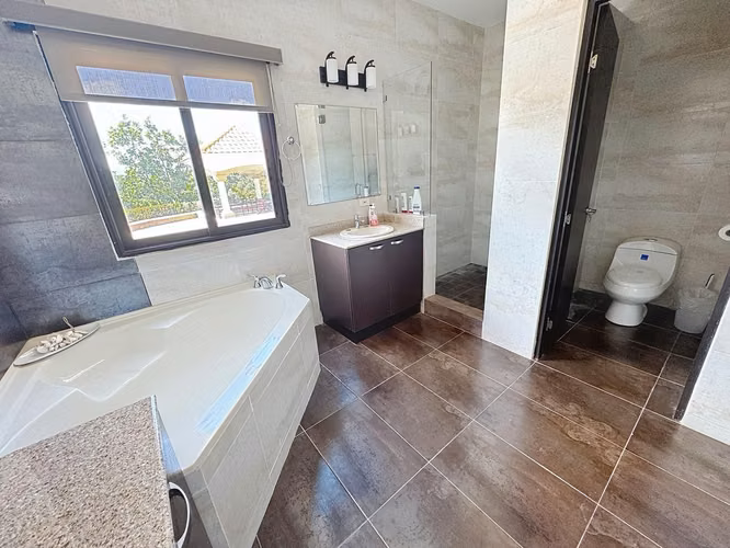 Venta de Apartamento Amoblado en San Carlos – PH Vista Mar Golf & Marina