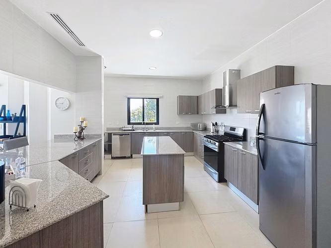 Venta de Apartamento Amoblado en San Carlos – PH Vista Mar Golf & Marina
