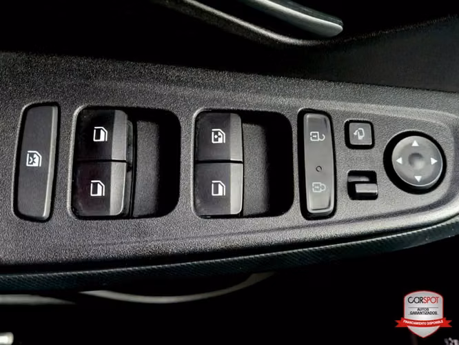 Hyundai Creta 2024 Automática EJ8732 - Imagen 12