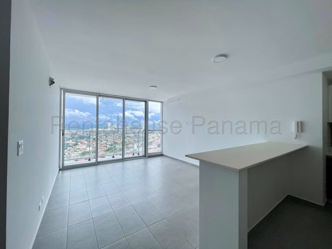Venta de Apartamento con Línea blanca en Via España Ph Park Square EC