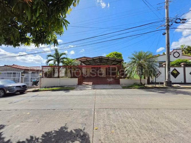 Venta de Casa en Villa Lucre Solo Cliente Directo MC - Imagen 9