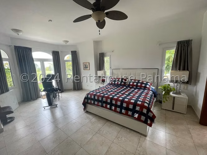 Venta de Casa en Panama Pacifico Tucan Country Club Solo Cliente Directo MC - Imagen 9