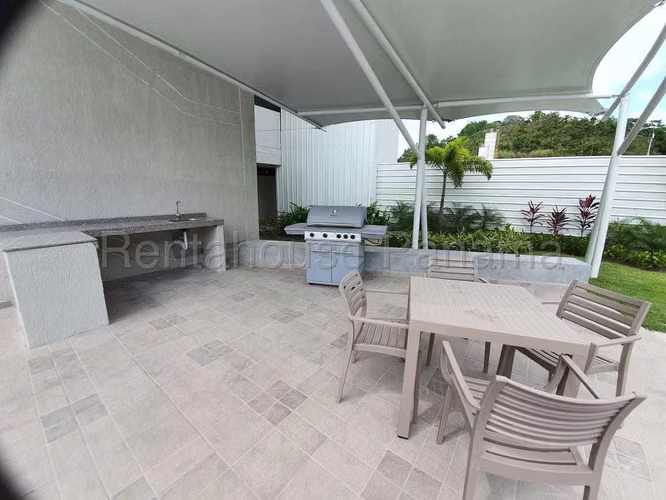 Venta de Apartamento de 78 m2 en PH Hacienda Golf, Brisas del Golf 27-1802GG - Imagen 11