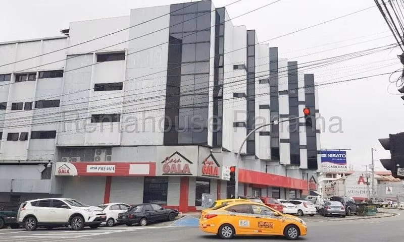 Edificio en Alquiler en Calidonia JG
