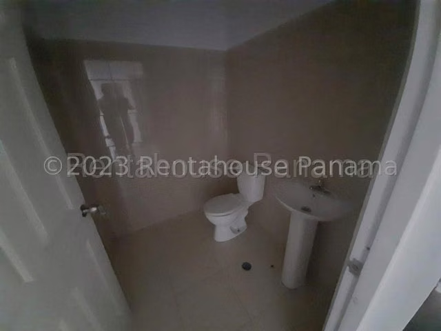 Venta Local Comercial en Alegria, Vía España IH26-5421 - Imagen 5