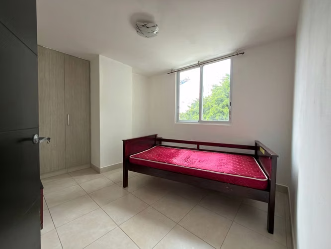 VENDO APARTAMENTO EN EDISON PARK, 3 RECAMARAS, 96M2, CON AREA SOCIAL.
