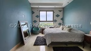 Venta de Apartamento en Santa Maria, PH Greenview, Santa Maria 24LGG2693