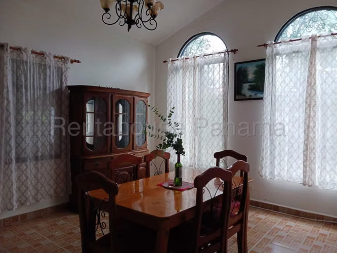 Vendo Casa de 422m2 en Volcán Centro 27-2338SRZ - Imagen 7