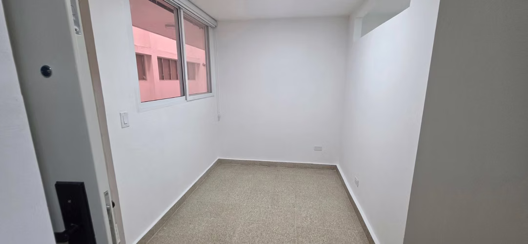 Alquiler Apartamento Bella Vista Av Arosemena - Imagen 2