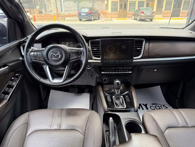 Mazda BT-50 2022 - Imagen 9