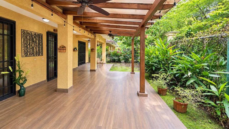 Venta Embassy Club Cómoda Casa Unifamiliar 4 hab. Precio de Oportunidad. - Imagen 5