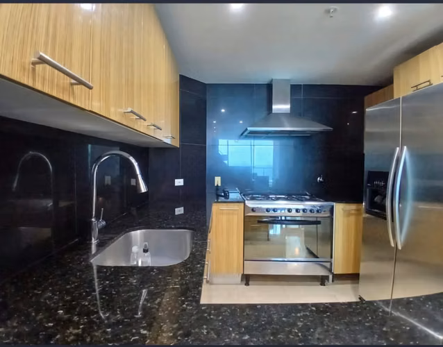 ALQUILER APARTAMENTO AMOBLADO AVENIDA BALBOA PH. SKY 15 OCT JP - Imagen 6