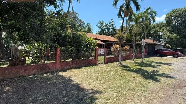 VENTA CASA + TERRENO EN EL CORAZON DE DAVID - Imagen 2