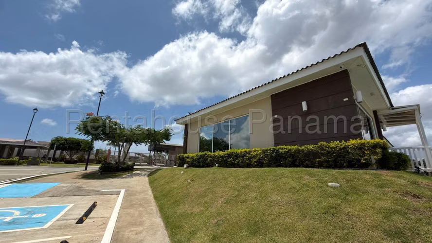 Alquiler Casa Duplex Chorrera - YD