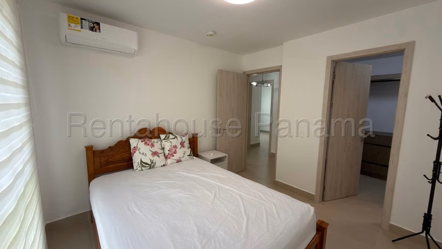 Alquiler Casa Duplex Chorrera - YD - Imagen 10