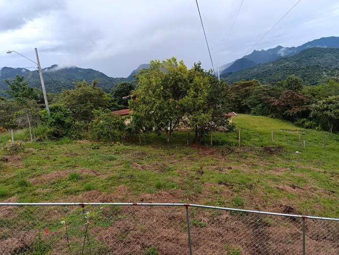 TERRENO CON VISTA A LAS MONTAÑAS EN VENTA EN SANTA FE, VERAGUAS, PANAMÁ - Imagen 2