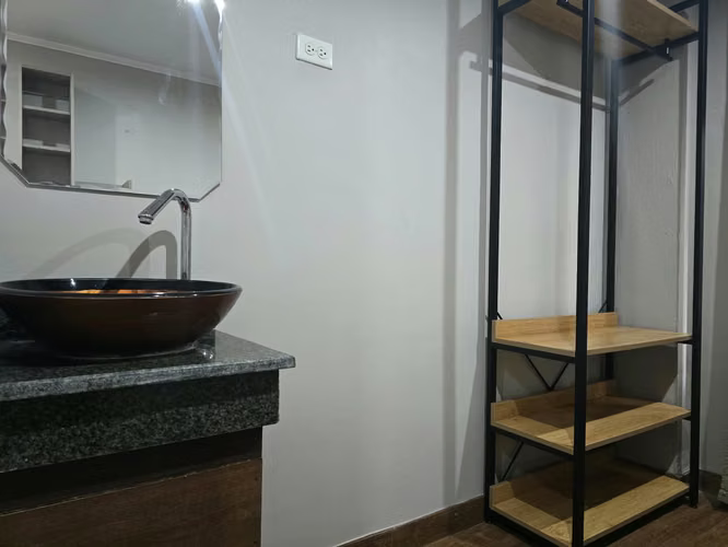Habitación privada e independiente en Casa Rica