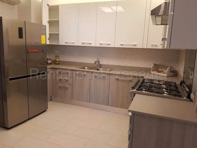 J2158GRR Venta de Apartamento en San Francisco 