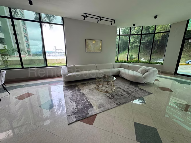 Venta de Apartamento de 220 m2 en PH Oceanía, Edison Park 27-1951GG